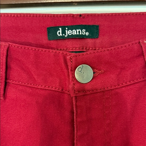 D. Jeans Vibrant Red Trousers - Picture 1 of 4